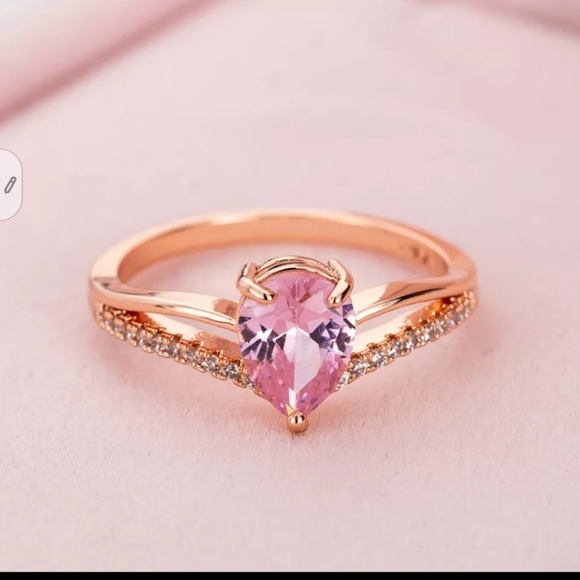 Gold plated ring size 9 - Picture 1 of 6